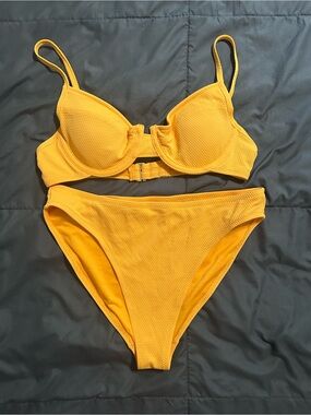 Old Navy Bright Yellow Underwire Textured Bikini Set